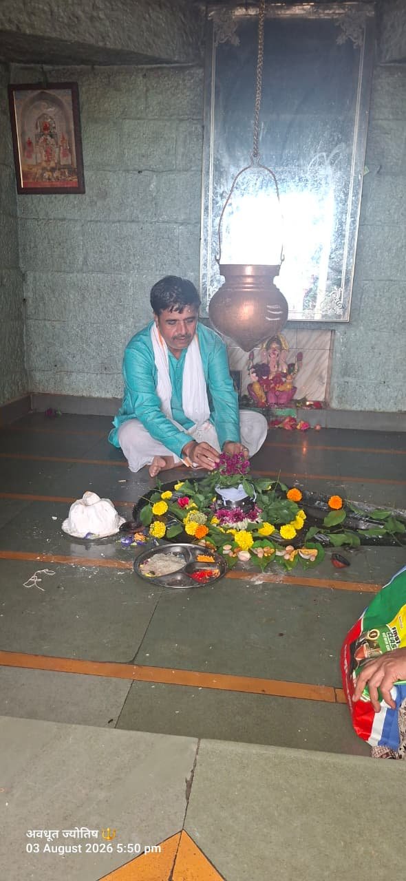 धार्मिक विधी आणि पूजा
